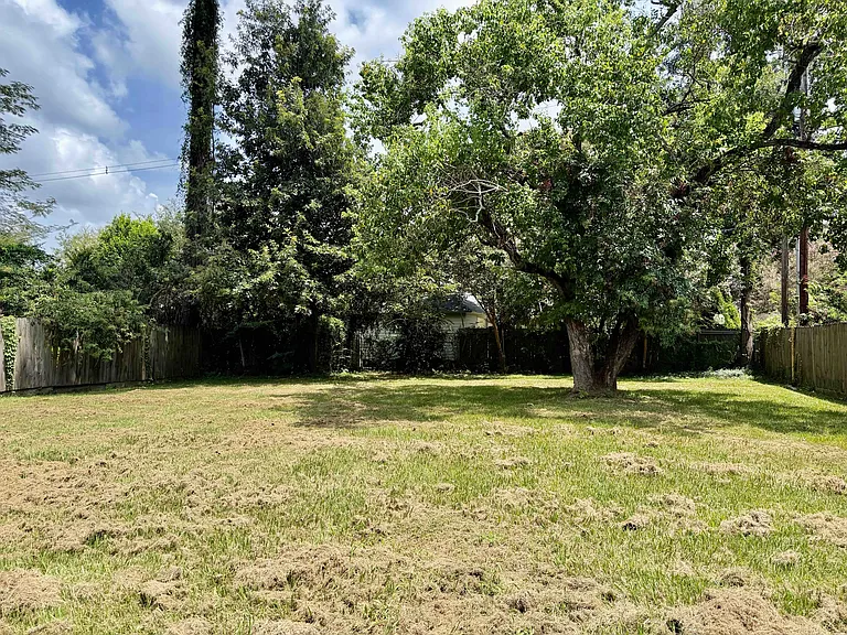 6937 N Rothmer Dr — Photo 10