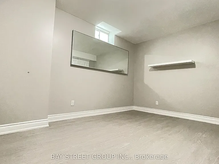 491 Mavrinac Blvd — Photo 10