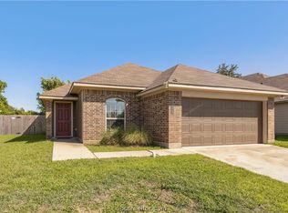 2715 Porters Way, Bryan, TX 77803
