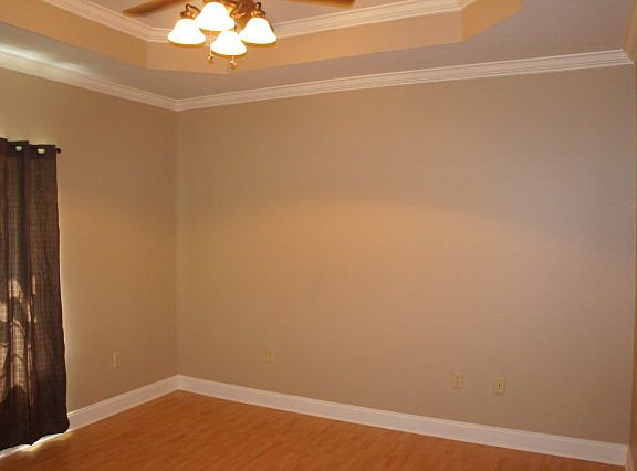 4th image of 440 T Leigh Dr