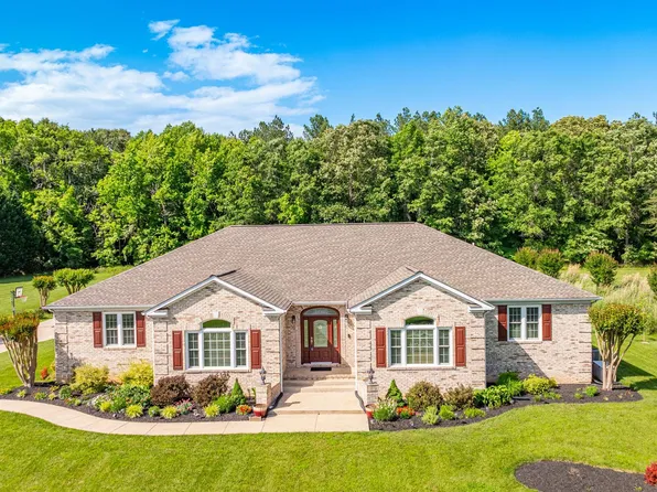 13800 Ballantrae Ln, Waldorf, MD 20601