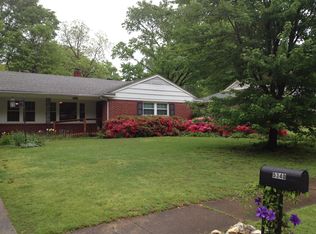5340 Chickasaw Rd, Memphis, TN 38120