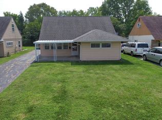 4059 Rickenbacker Ave, Columbus, OH 43213