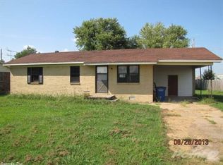 706 E Maple Ave, Marmaduke, AR 72443