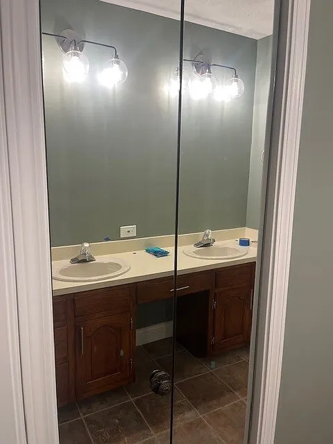 4319 Wimbledon Drive - 1 — Photo 2
