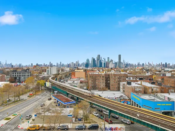 50-11 Queens Boulevard image 9 of 24