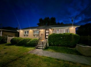 620 Sidney St, Belleville, ON K8P 4A6