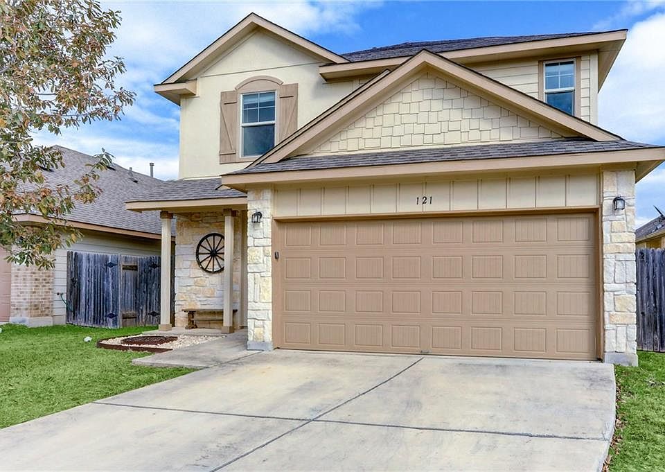 1st image of 121 Fort Griffin Dr
