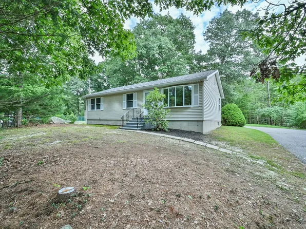 124 Sutton Rd, Webster, MA 01570