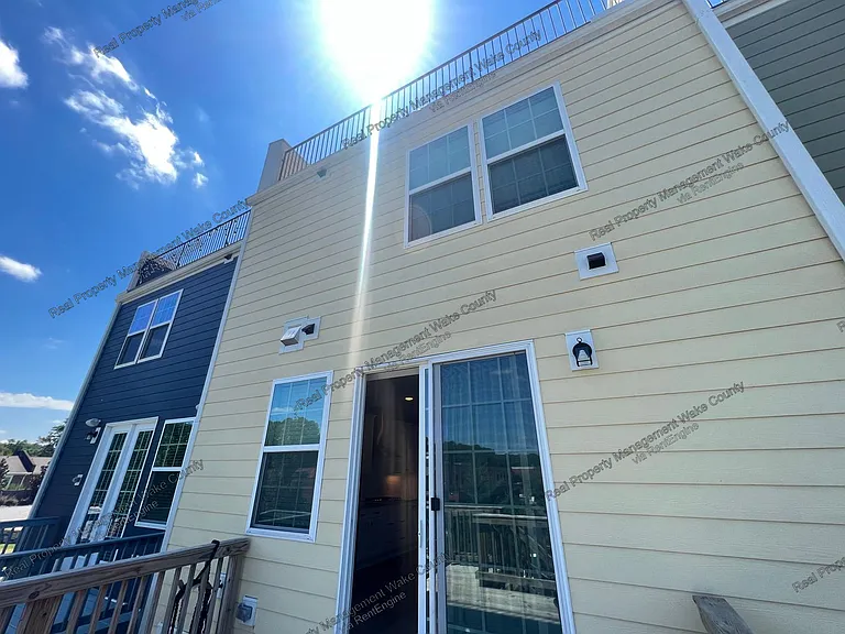 445 Rally Point Pl — Photo 30