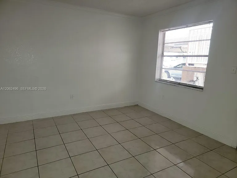 16118 NE 21st Ave #3 — Photo 12