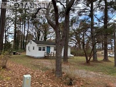 302 Pinetop Dr, Woodland, NC, 27897