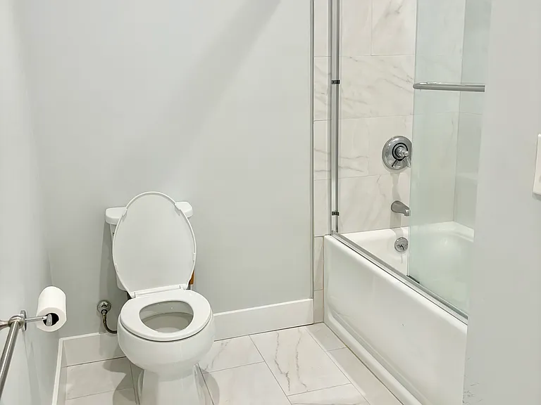151 Hancock St #16 — Photo 19