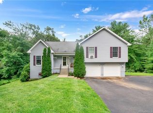 6 Virginia Ln, Stafford Springs, CT 06076
