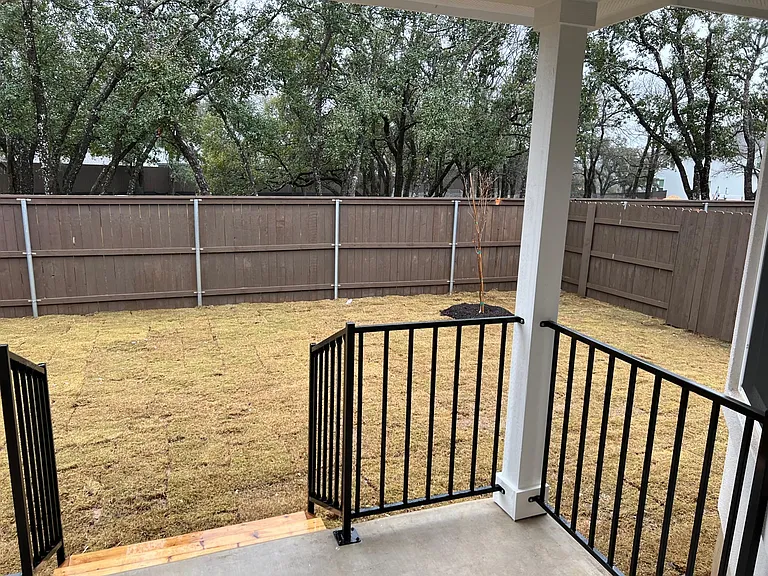 2605 Sam Bass Rd #32 — Photo 21