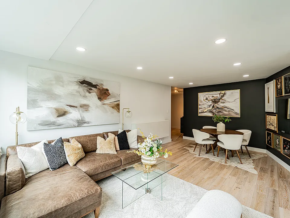 4200 Cathedral Ave NW #1005