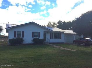 14792 S Hillview Lake Dr, Rodney, MI 49342