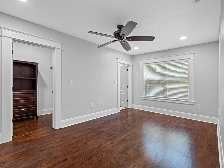 306 E Selma Ave #102 — Photo 27