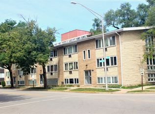 7235 Randolph St APT 1E, Forest Park, IL 60130