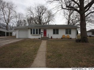 120 S County Rd, Mascoutah, IL 62258