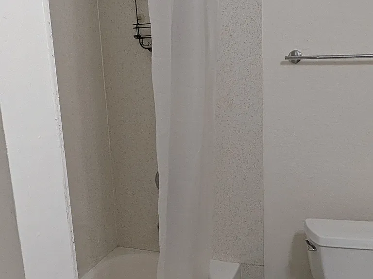 1438 Alcatraz Ave — Photo 15