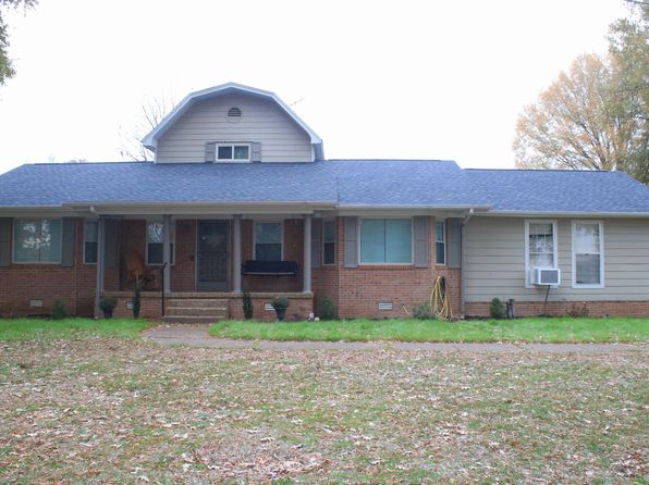 641 Anderson Rd NE