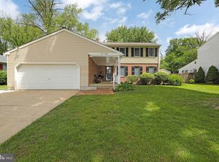 108 Holiday St, Mount Laurel, NJ 08054