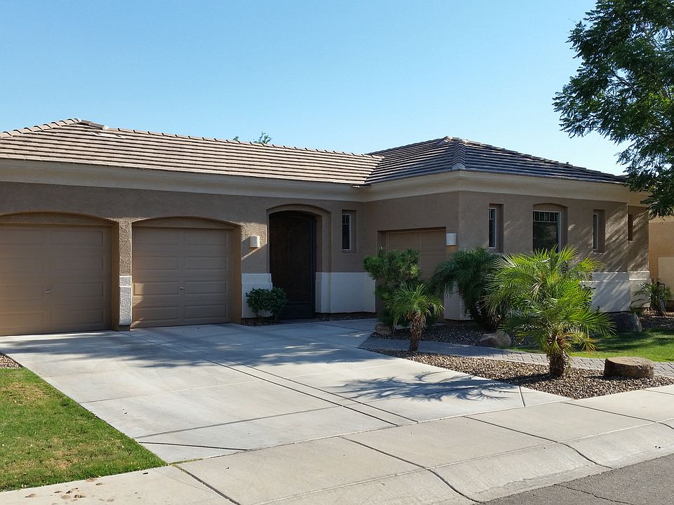 1st image of 3331 E Lark Dr
