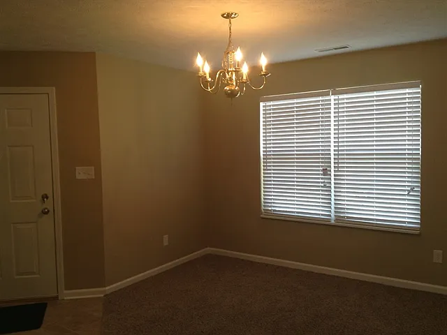 10827 Tanbark Dr — Photo 4