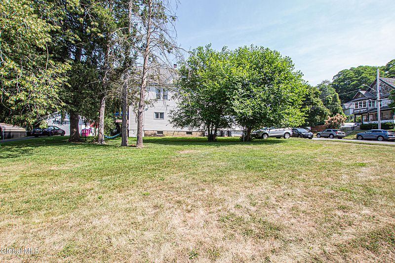 5th image of 55 Sloane Avenue
