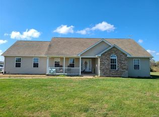 3103 Ridgewood Hills Dr, Farmington, MO 63640