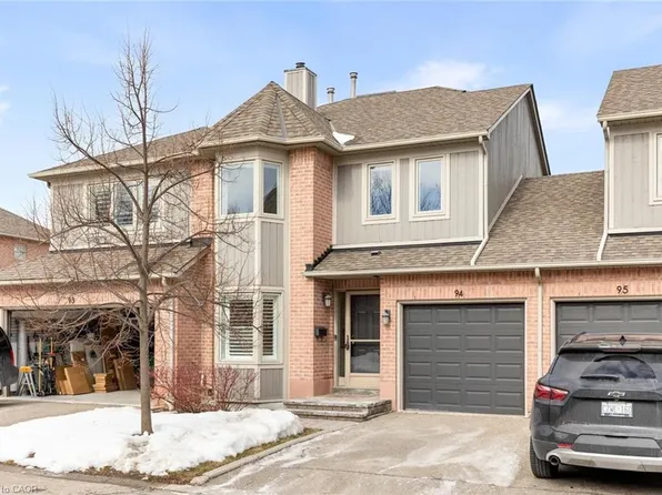 5480 Glen Erin Dr #94, Mississauga, ON L5M 5R3