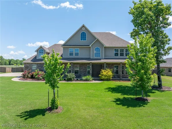 420 Deerwood Dr, Greenwood, AR 72936