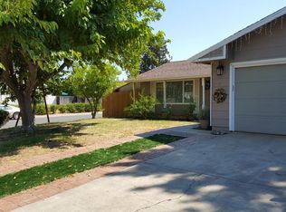 3537 Sunrise Pines Dr, Sacramento, CA 95827