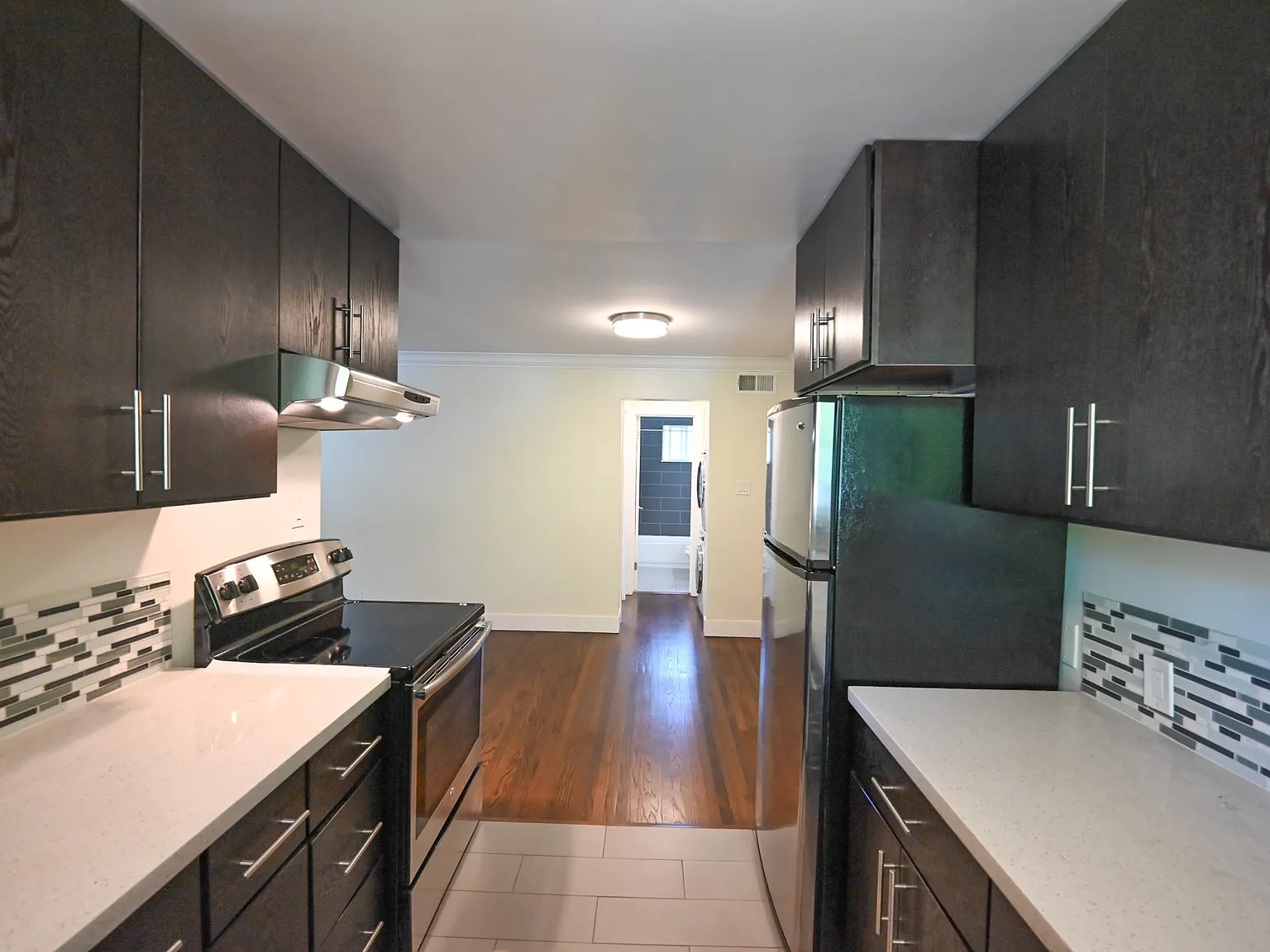 1 bed, 650 sqft, $2,950 — Photo 3