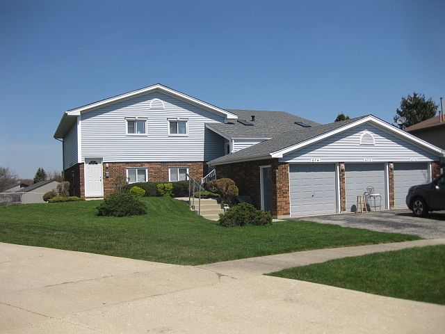 1st image of 676 Morningside Ct #676