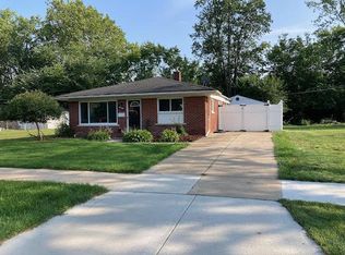 24105 Currier St, Dearborn Heights, MI 48125