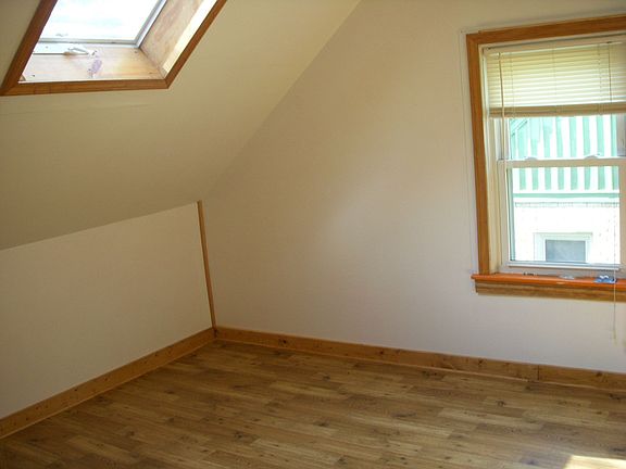 4th image of 1111 Glenwood Ave