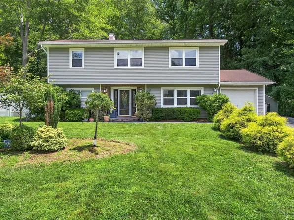 3324 Sycamore Lane, Yorktown Heights, NY 10598