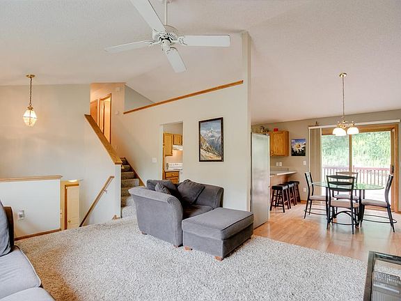 5th image of 2261 Nebraska Ave E