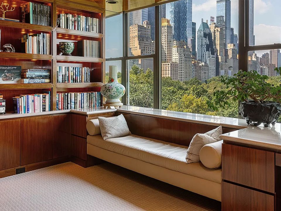 812 5th Ave New York NY Zillow