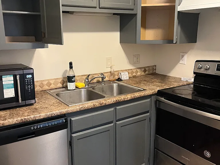 2718 Painter Ave #C109 — Photo 11