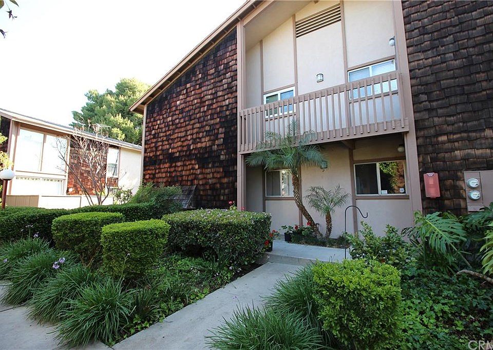 1st image of 1068 Cabrillo Park Dr APT B