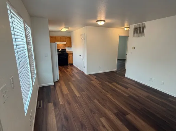 Hill Top Apartments
