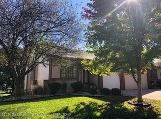 1112 Woodmeadow #171, Lansing, MI
