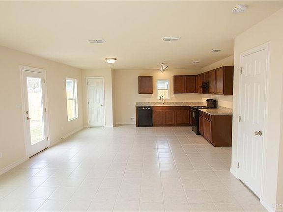 2nd image of 621 Eastwood Ln
