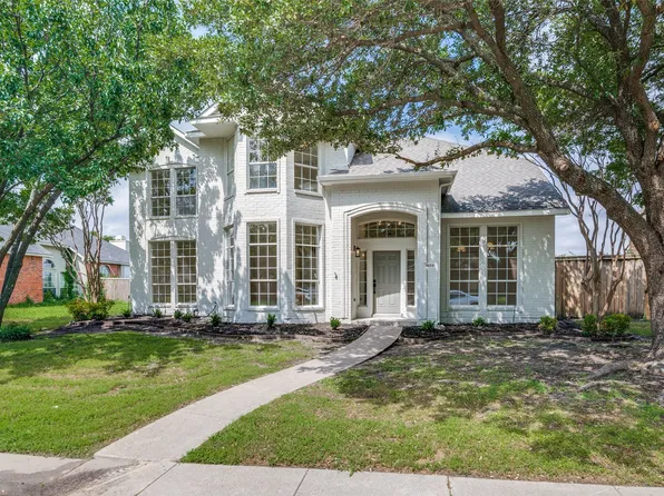 7409 Silverthorn Dr, Rowlett, TX 75089