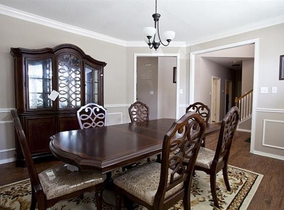 4th image of 2115 Pinwood Cir