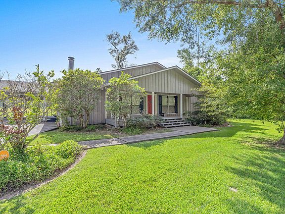 2nd image of 128 Sam Dunham Rd