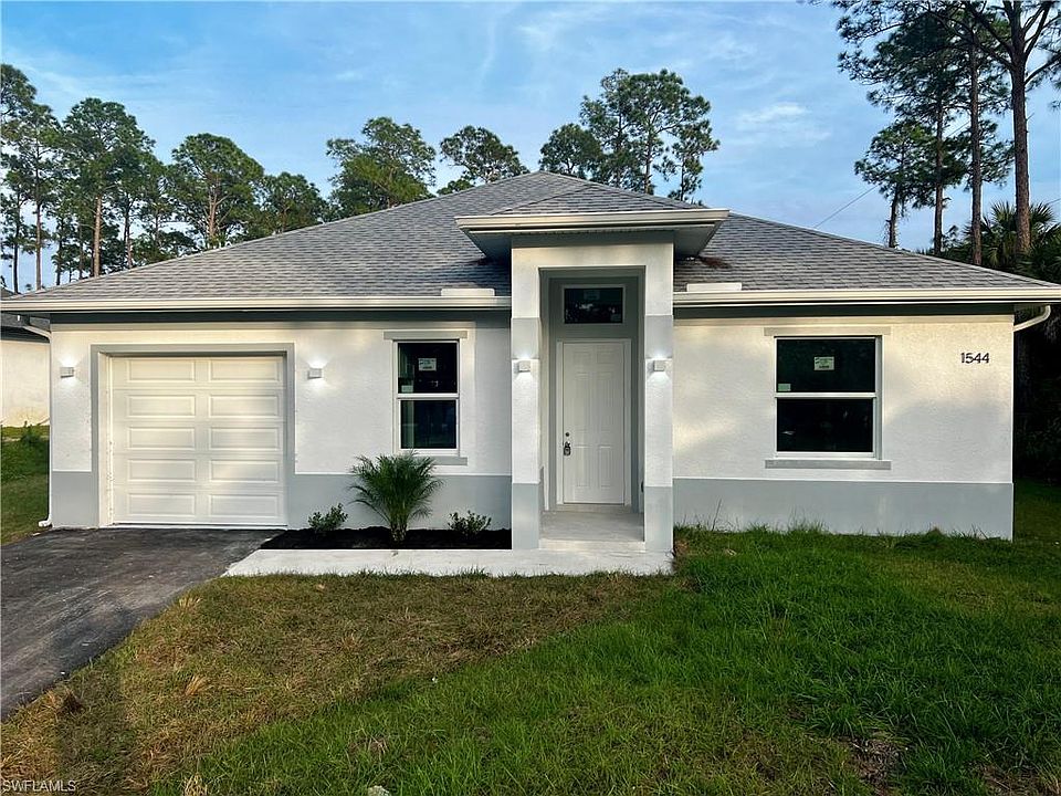 1st image of 1544 Desoto BLVD S